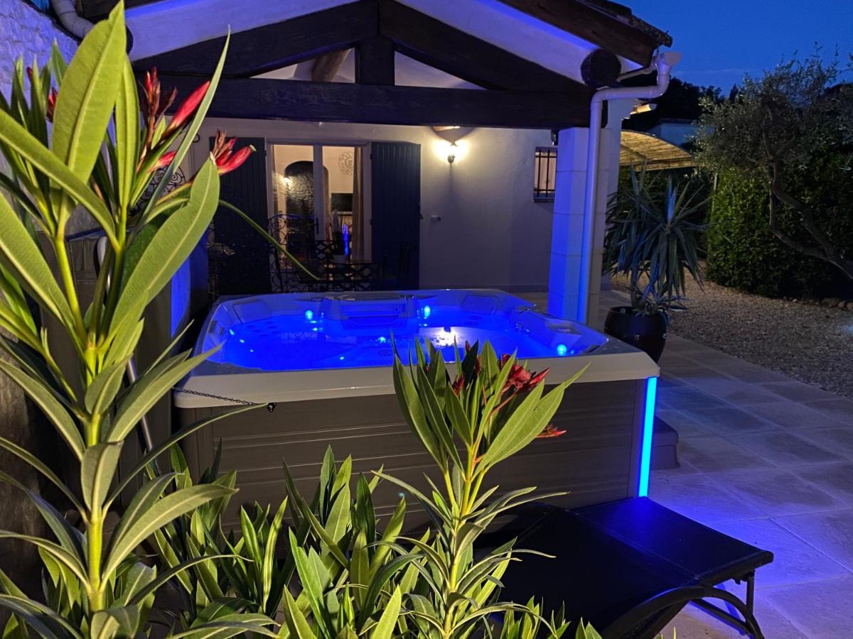 Mas Beau Soleil & Spa Cottages De Charme Avec Jacuzzi&Jardin Prives Сен-Реми-де-Прованс Экстерьер фото