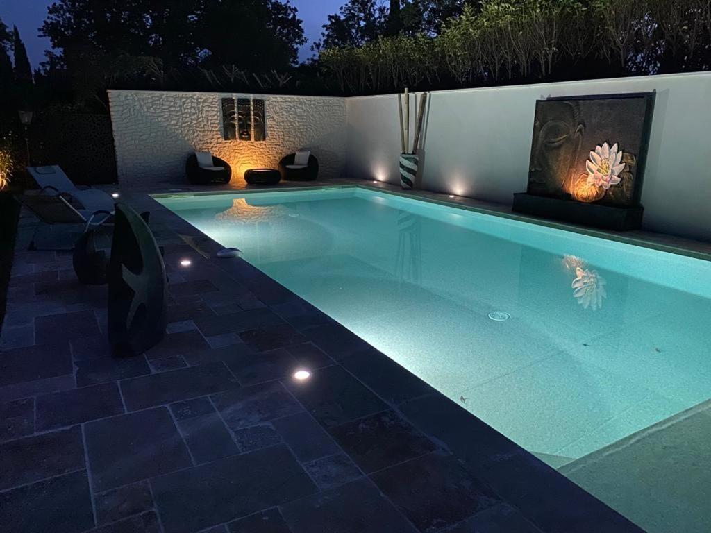 Mas Beau Soleil & Spa Cottages De Charme Avec Jacuzzi&Jardin Prives Сен-Реми-де-Прованс Экстерьер фото