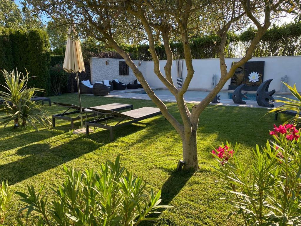 Mas Beau Soleil & Spa Cottages De Charme Avec Jacuzzi&Jardin Prives Сен-Реми-де-Прованс Экстерьер фото
